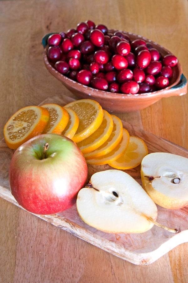 sangria fruits pear apple cranberries orange slices