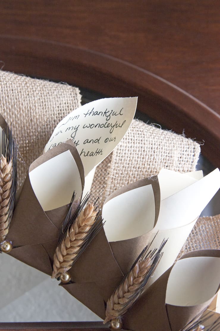 thanksgiving-paper-cone-gratitude-wreath