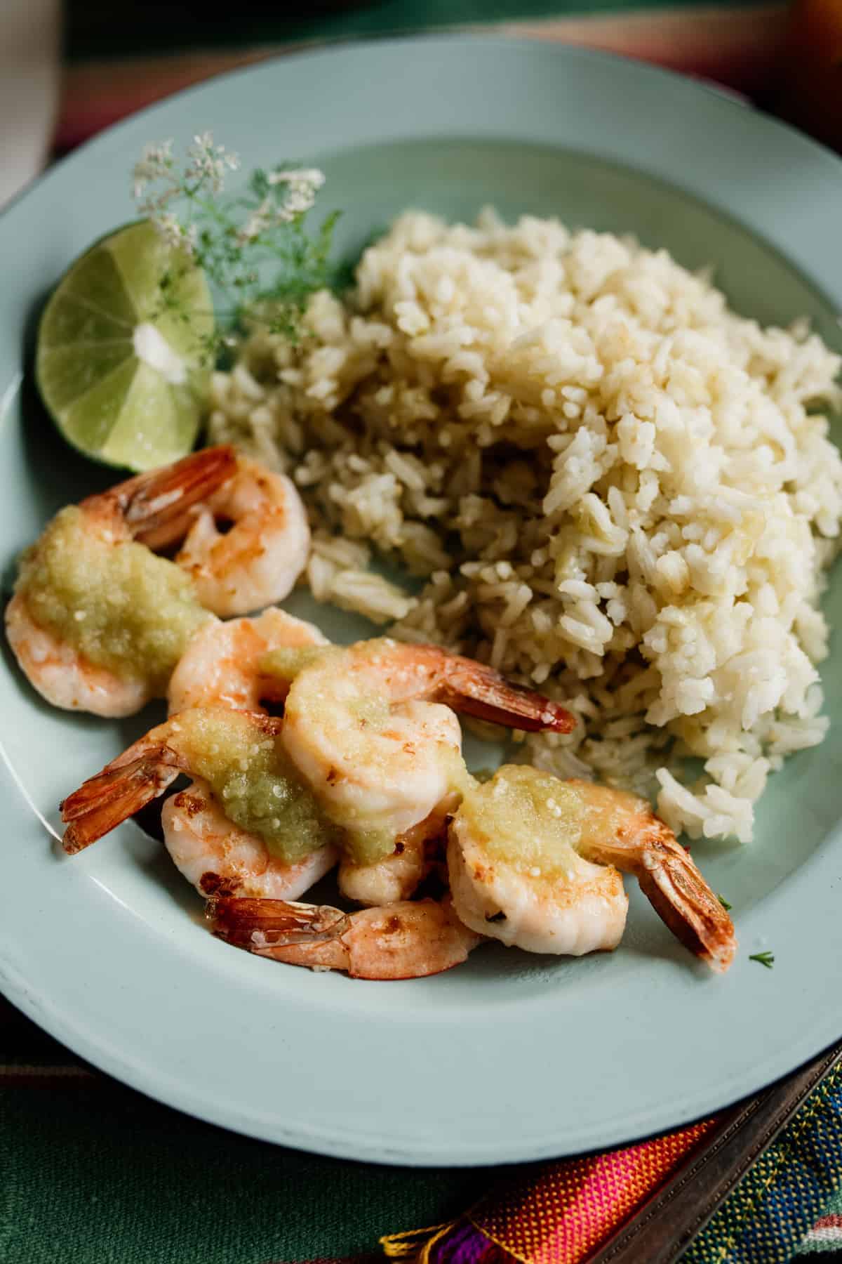 Salsa Verde Rice with Shrimp - Muy Bueno