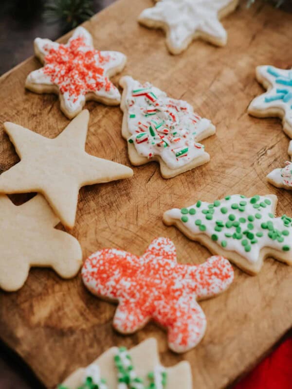 christmas frosted cookies